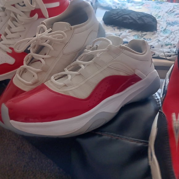 VARIETY TOP NIKE , JORDANS & MISC. LOT!!!!!   SIZE 11 - Picture 16 of 16